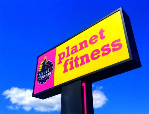 planet fitness-4